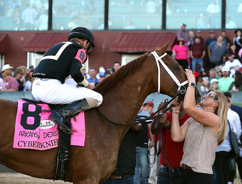 OH YES HE DID! Cyberknife Pulls Upset to WIN Arkansas Derby & Now He’s on to the Kentucky Derby